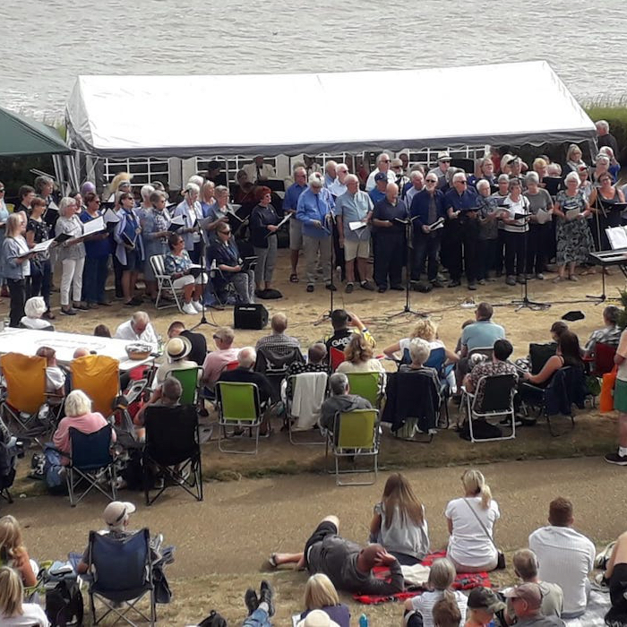 Proms on the Prom - Spa Gardens